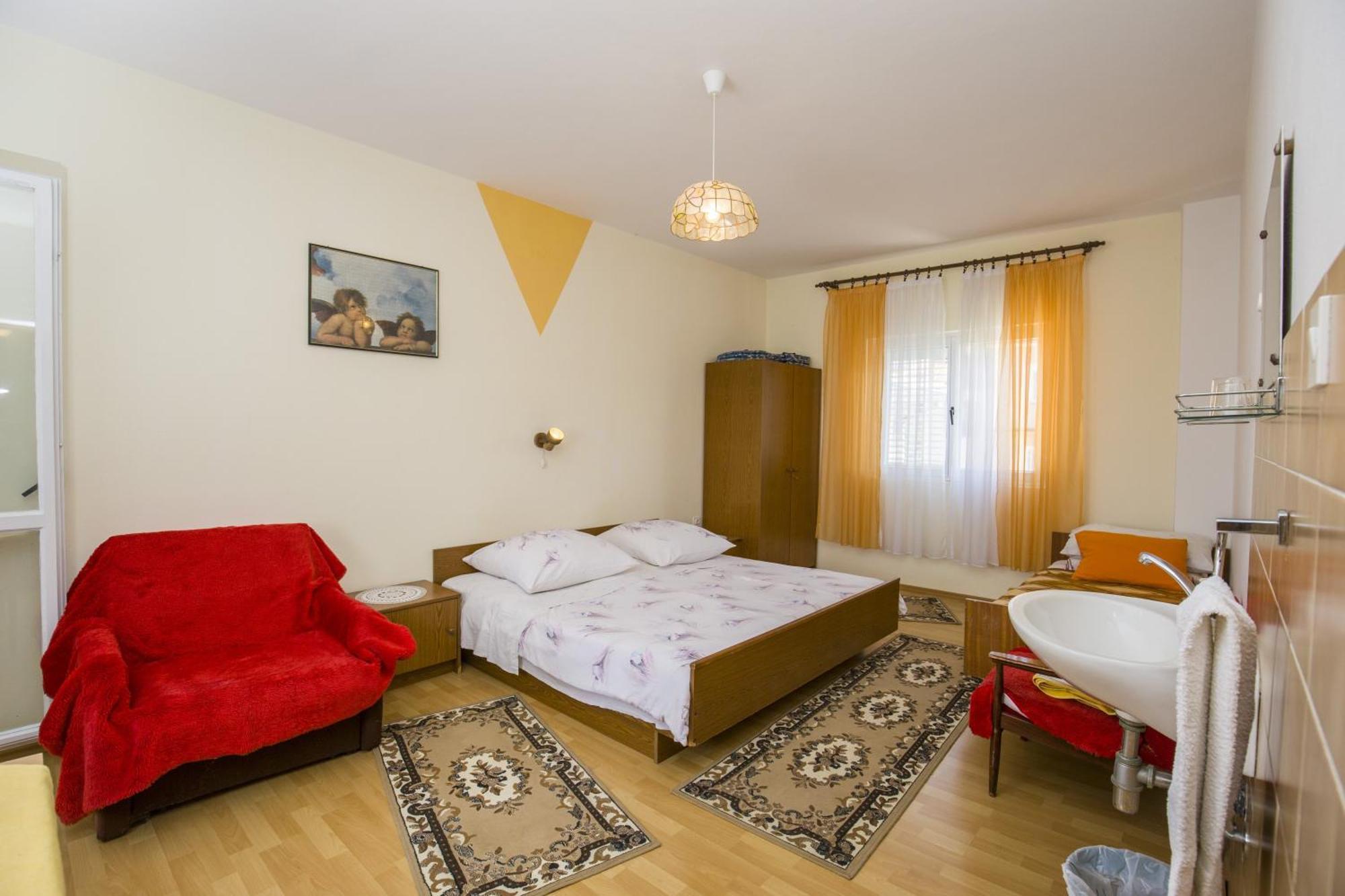 Rooms Padovan Banjol ภายนอก รูปภาพ